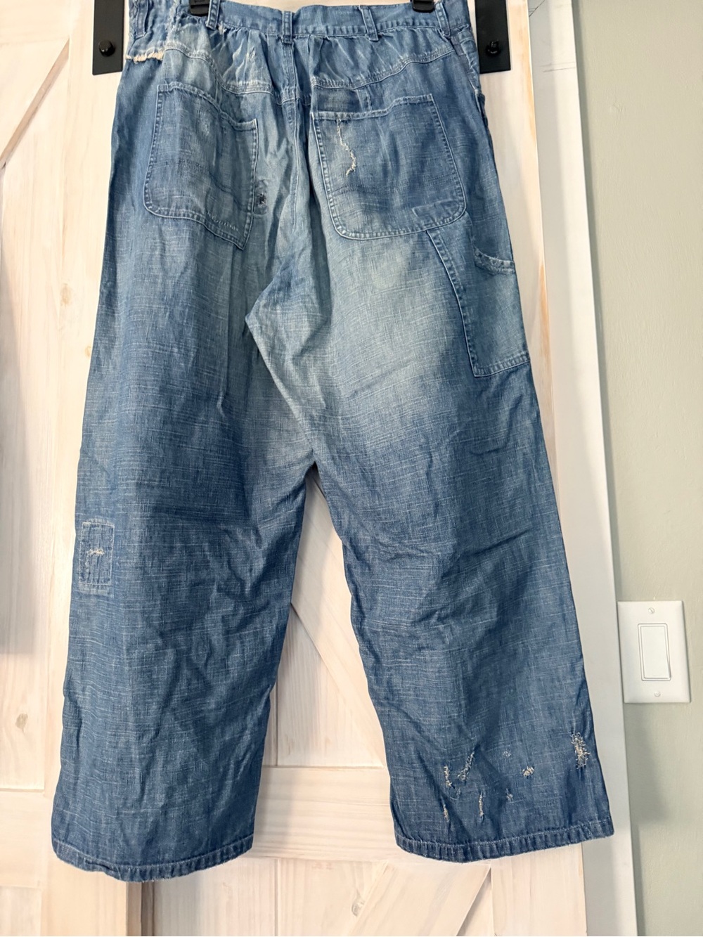 Magnolia Pearl Distressed Patchwork Denim Wide Leg Pants Light Wash Blue OS - Picture 2 of 16
